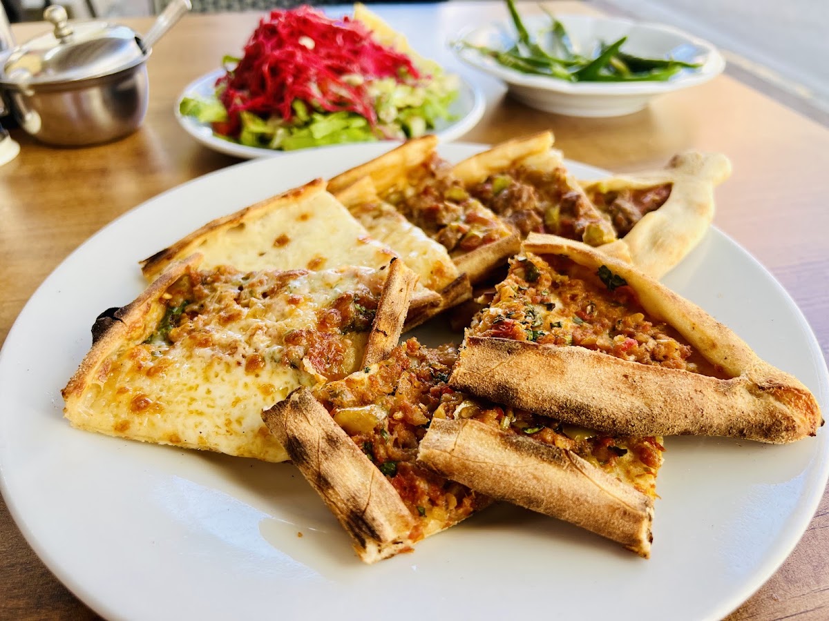 Şık pide dilimi